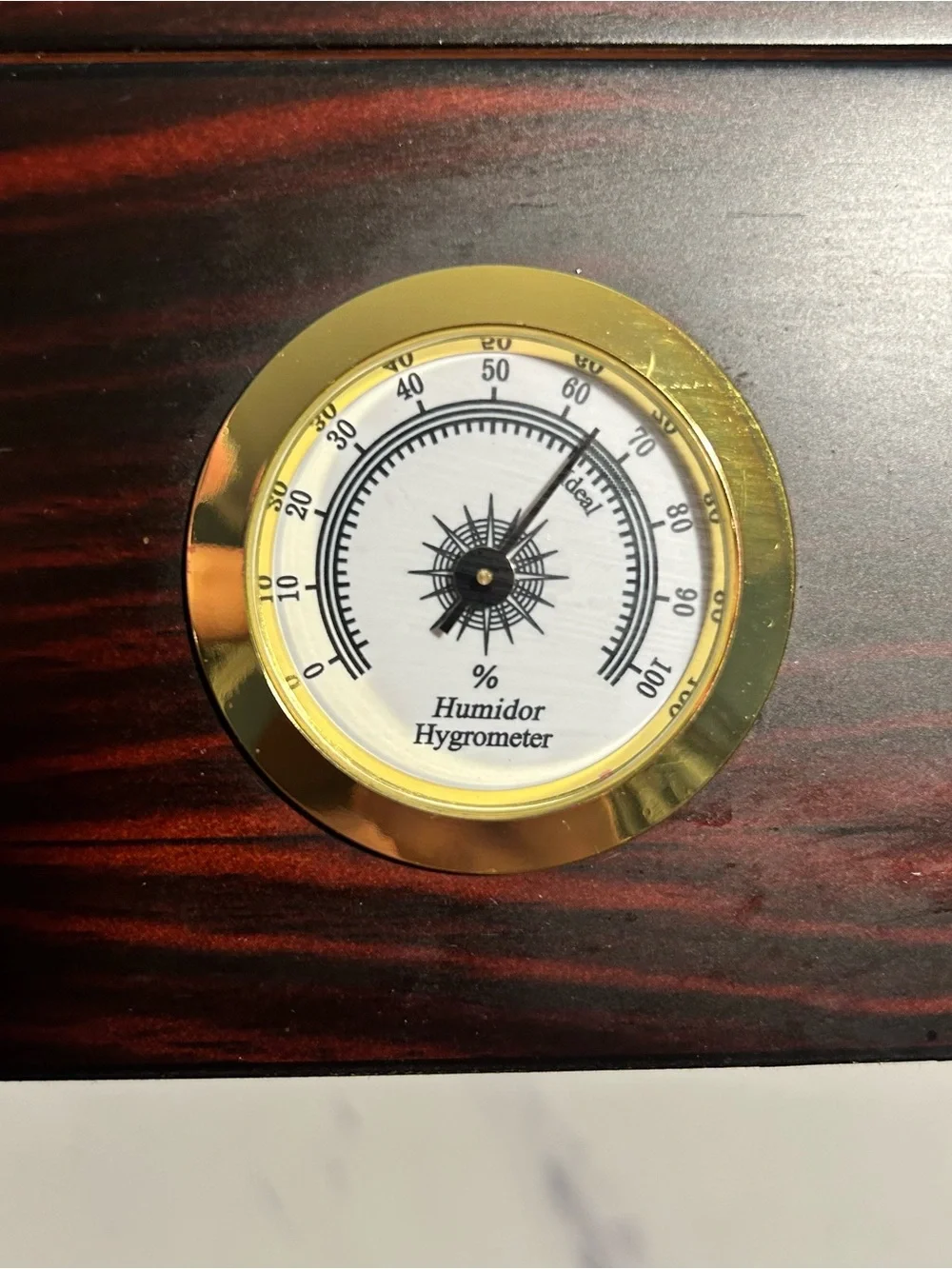 Quality importers Wood Desktop Cigar Humidor with Glass Top Hygrometer